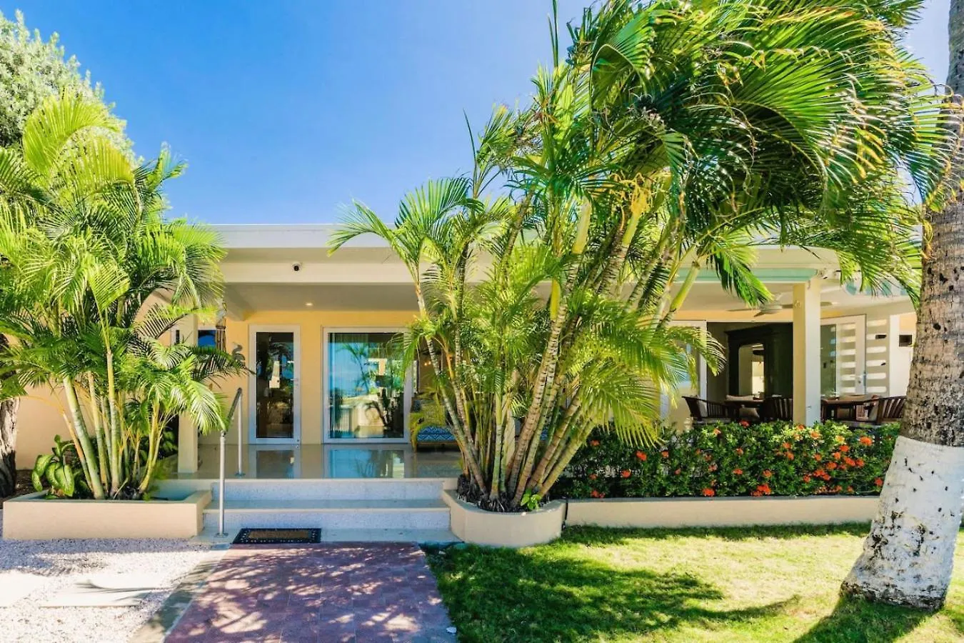 Pelican Beach House By Bocobay Seafront Lux 4Bd Palm Beach Aruba