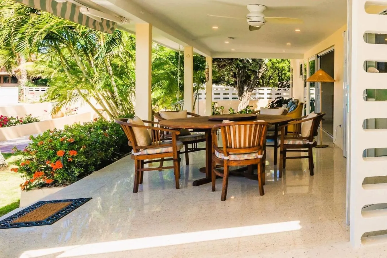 Pelican Beach House By Bocobay Seafront Lux 4Bd Palm Beach 0*,  Aruba