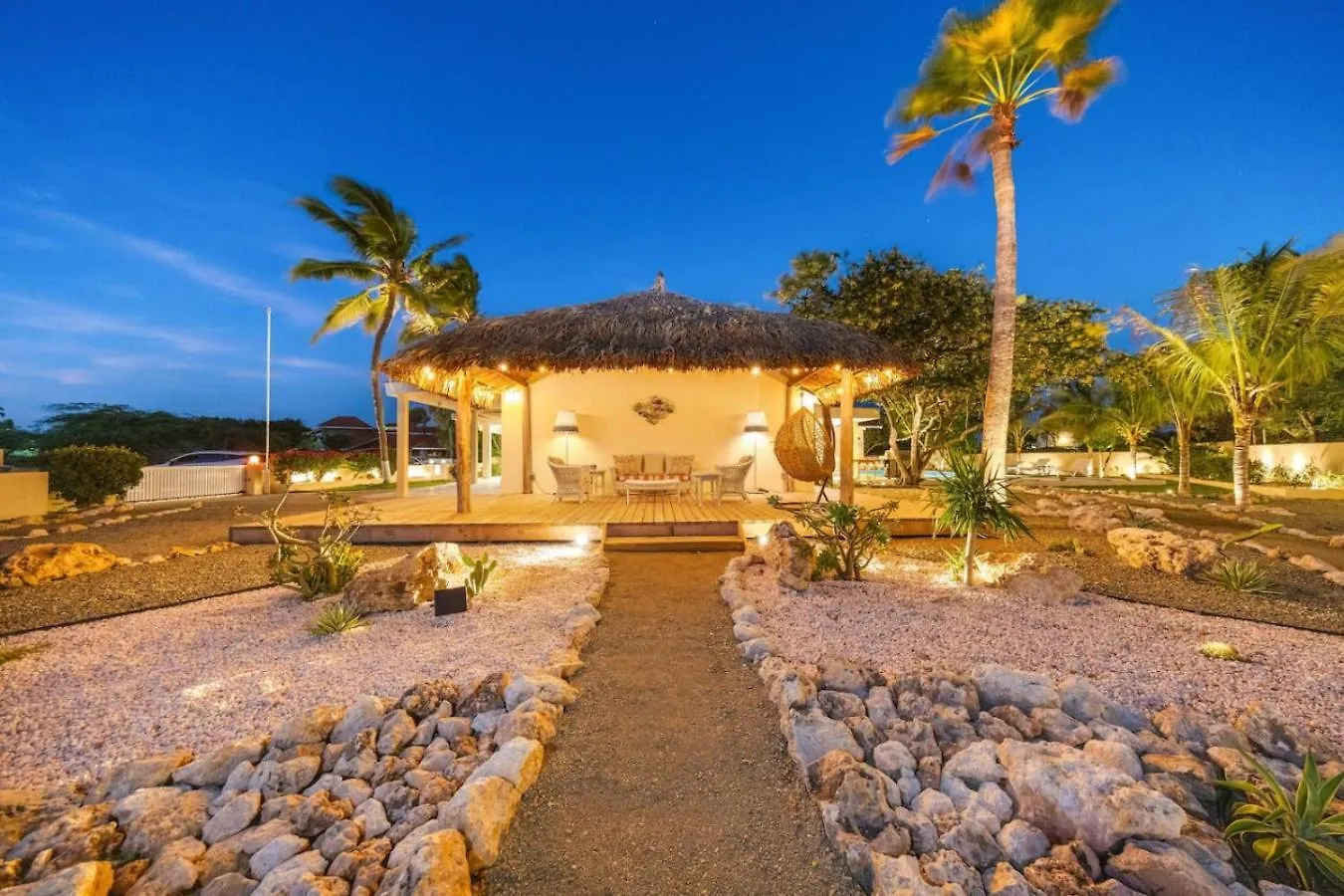 Pelican Beach House By Bocobay Seafront Lux 4Bd Palm Beach Villa