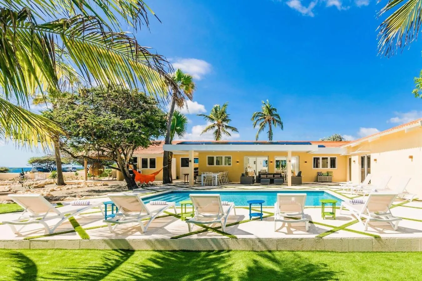 Pelican Beach House By Bocobay Seafront Lux 4Bd Palm Beach 0*,  Aruba